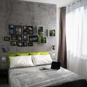 Warrest - Short Rent , Milan Italy